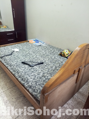 Semi Double Bed